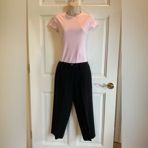 Larry Levine stretch 4P stylish, summer, capris, zip & button front closure